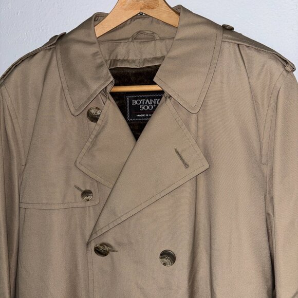 Men's Tan Trench Coat - Picture 8 of 15